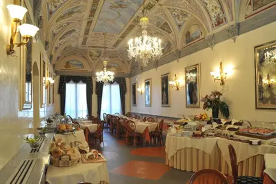 Cibo presso l'hotel o nelle vicinanze