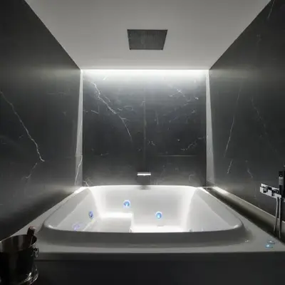 Five stars Florence luxury apartments with Jacuzzi