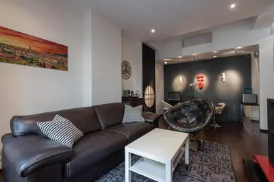 Area soggiorno di Art Gallery Apartment in Florence