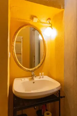 Bagno di Comfy Apartment Near Palazzo Pitti