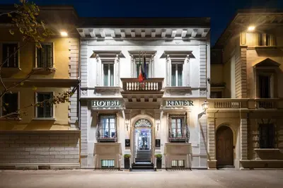 Facciata o entrata di LHP Hotel River & SPA
