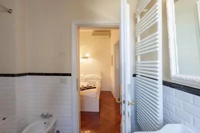 Bagno di Damasco penthouse with terrace near the Duomo