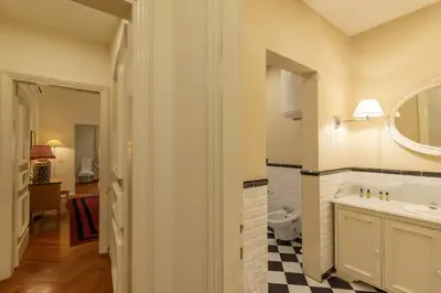 Bagno di Velluto elegant apartment near the Duomo