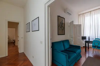 Area soggiorno di Seta spacious apartment next to the Duomo