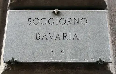 Certificato, attestato, insegna o altro documento esposto da Hotel Bavaria