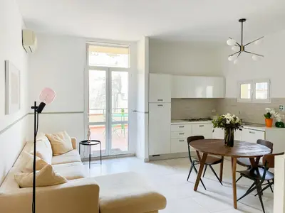 Cucina o angolo cottura di Stunning Apartment With An Amazing Terrace