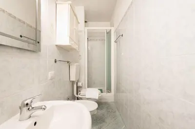 Bagno di Lovely Loft 2 steps from the Cathedral in Florence