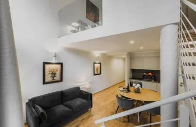 Area soggiorno di Apartments Florence - Ariento Deluxe 5