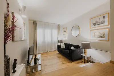 Area soggiorno di Apartments Florence - Ariento Deluxe 6