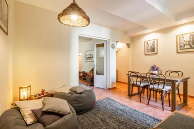 Area soggiorno di GuestHost - Mercato di Sant'Ambrogio Cozy Apartment