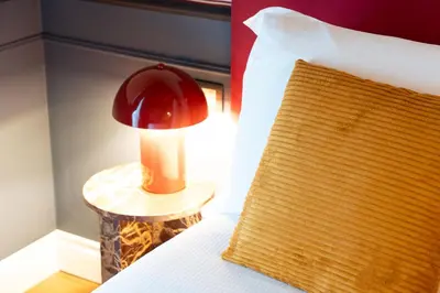 Letto o letti in una camera di JOIVY Together Florence Secret Nest