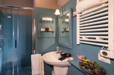 Bagno di Quadra Key Easy Home In Florence
