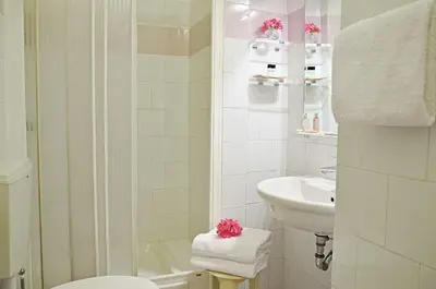 Bagno di Hotel Vasari