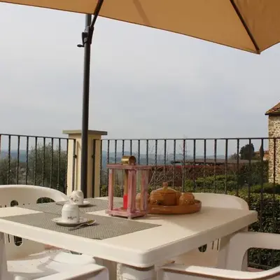 Art Apartment Chianti Family