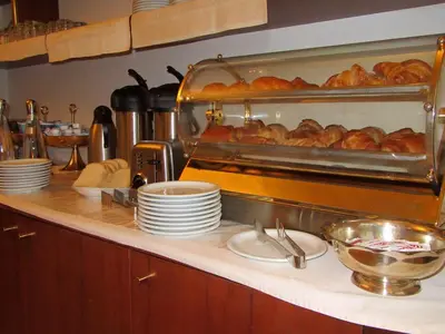 Cibo presso l'hotel o nelle vicinanze