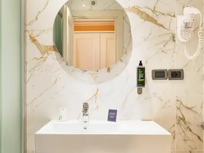 Bagno di B&B Hotel Firenze Laurus Al Duomo