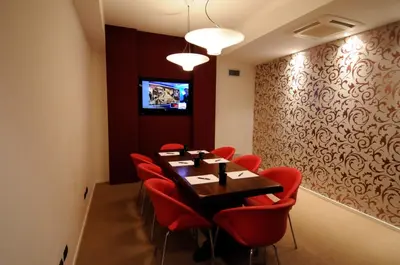 TV o dispositivi per l'intrattenimento presso Cosmopolitan Hotel
