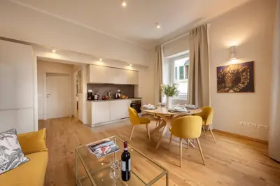 Cucina o angolo cottura di Apartments Florence - Ariento Deluxe 8