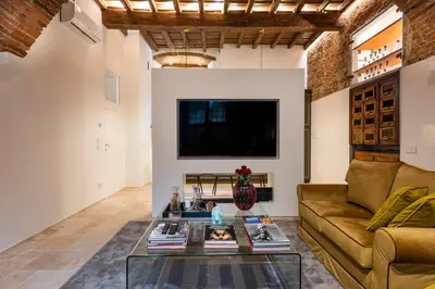 TV o dispositivi per l'intrattenimento presso La Bottega del Ferro by Mmega