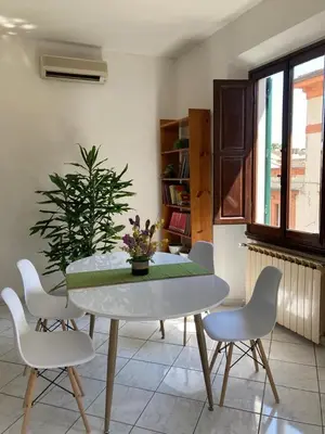 Area soggiorno di Casa di Abe