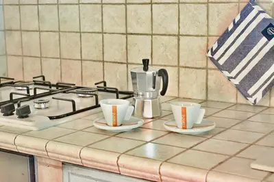 Set per la preparazione di tè e caffè presso Lebbiano Residence
