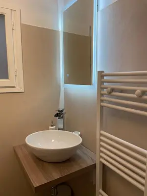Bagno di Rjgal Apartment B&B