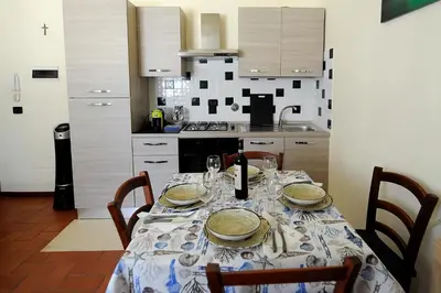 Cucina o angolo cottura di [Bronzino Guest Home] - Appartamento privato