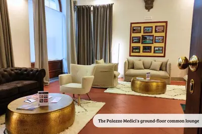 Area soggiorno di Boccaccio elegant apartment in Oltrarno