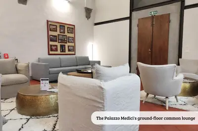 Area soggiorno di Boccaccio elegant apartment in Oltrarno