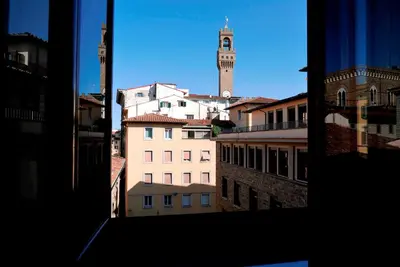 Vista generica su Firenze o vista sulla città dall'interno dell'affittacamere