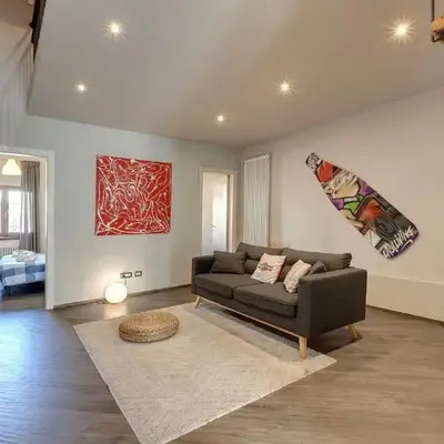 Zita Apartment by Mamo Florence