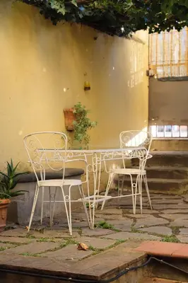 Planimetria di Enchanting Apartment with Patio, Lungarno Firenze