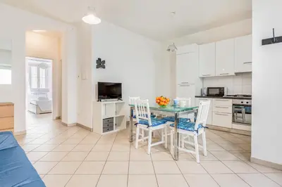Cucina o angolo cottura di GuestHost - Florence Quiet and Bright Apartment
