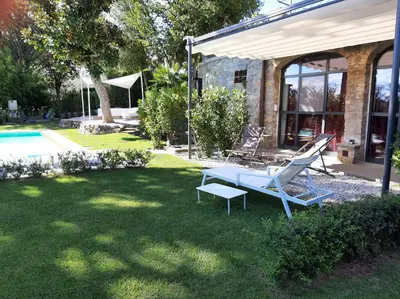 Piscina di YHFlorence - con piscina privata uso esclusivo e hammam o nelle vicinanze