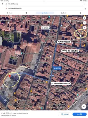 Vista generica su Firenze o vista sulla città dall'interno dell'appartamento