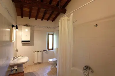 Bagno di Corzano e Paterno
