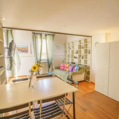 Pretty Apartment Alfani