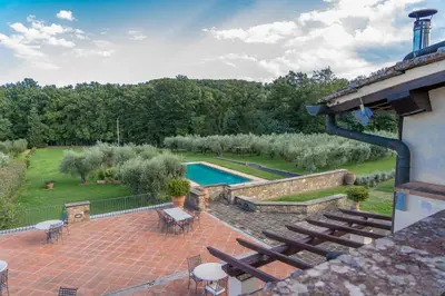 Piscina di Tenuta le Viste - panoramic Villa o nelle vicinanze
