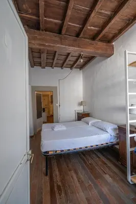 Letto o letti in una camera di Cozy & Quiet 2BR Outside ZTL & 10min from Center