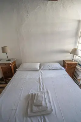 Letto o letti in una camera di Cozy & Quiet 2BR Outside ZTL & 10min from Center