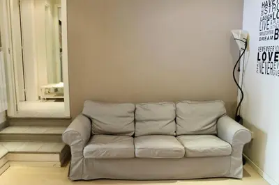 Area soggiorno di Modern 3BR Near Santa Maria Novella Station