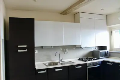 Cucina o angolo cottura di Modern 3BR Near Santa Maria Novella Station