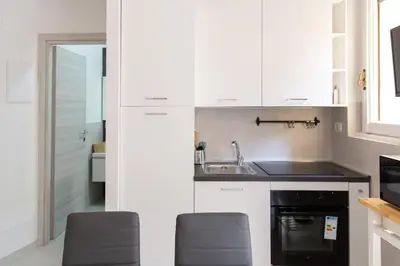 Cucina o angolo cottura di Modern Apartment near Ponte Vecchio.