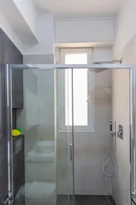 Bagno di Modern Apartment near Ponte Vecchio.