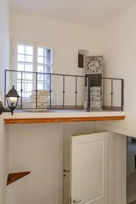 Cucina o angolo cottura di Beautiful Apartment In Quite Area