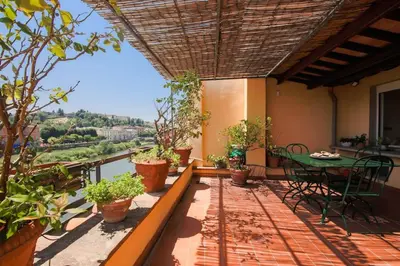 Balcone o terrazza di Apartments Florence- Biblioteca apartment with view