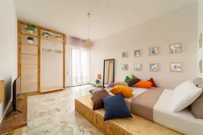TV o dispositivi per l'intrattenimento presso Living Florinda Apt. (3' to Airport, 9' to Center)