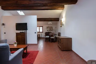 TV o dispositivi per l'intrattenimento presso Toscanella 3 Bedrooms by Mmega