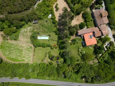 Paesaggio naturale nelle vicinanze della casa vacanze