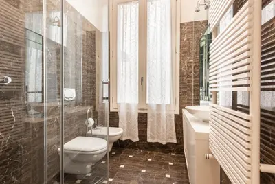 Bagno di Le Grazie Luxury Apartment by Mmega